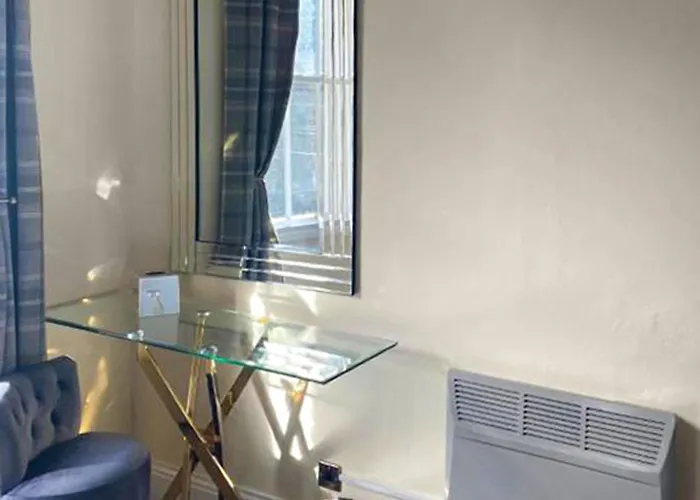 Merewyke Boutique - Uk51055 *